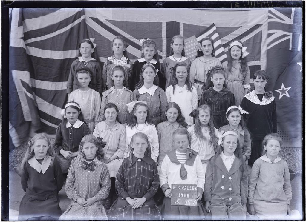 North East Valley School Standard 3A, girls