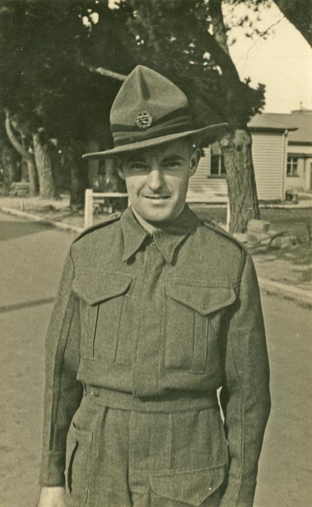 Soldiers standing in uniform