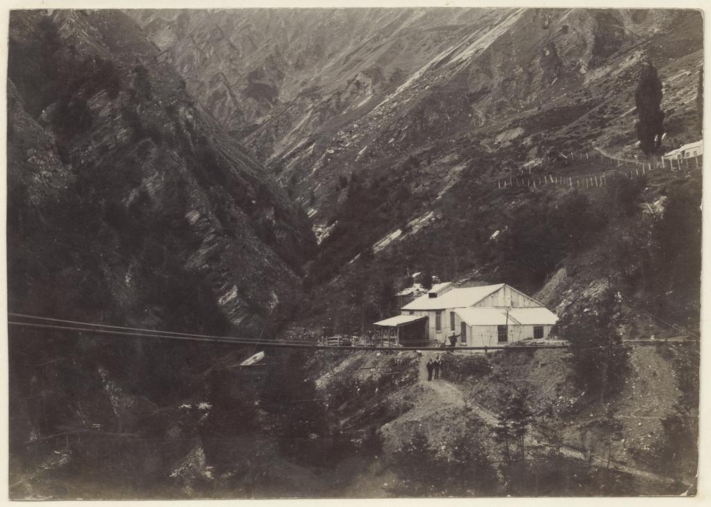 Bullendale gold mine