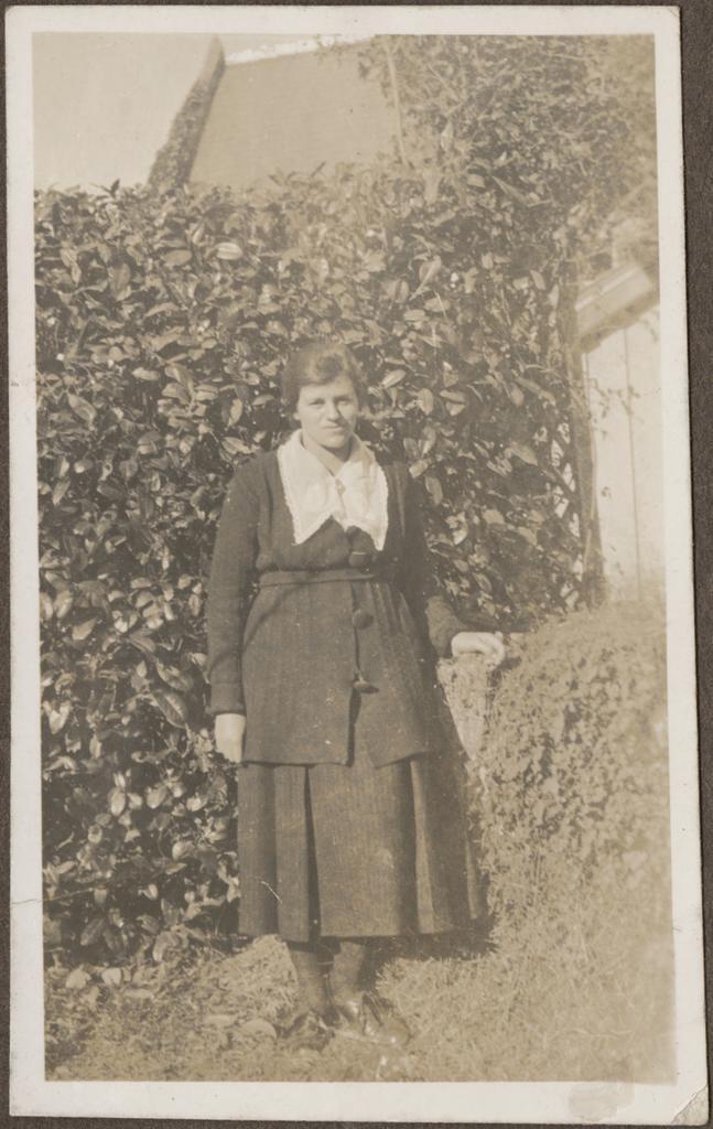 'Doris Beek, Timaru'