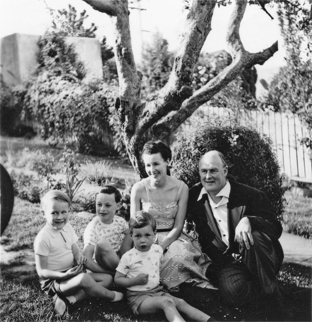Smithells family, 'Christmas 1957'