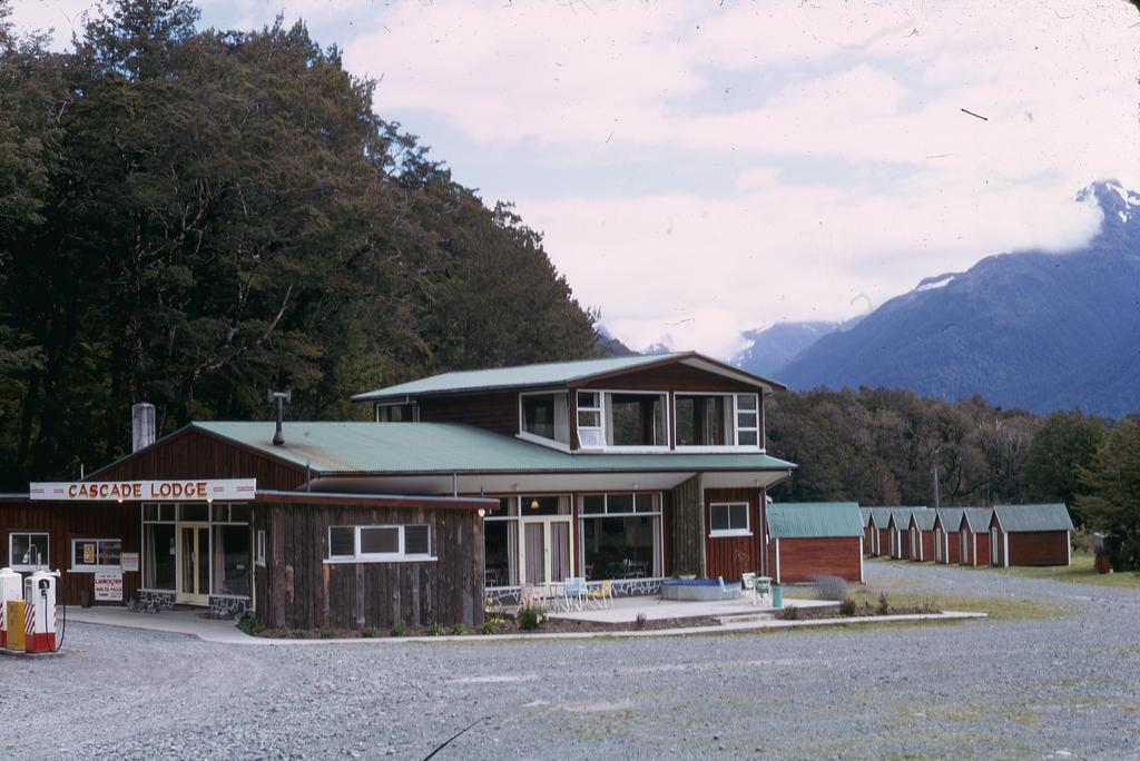 'Xmas 1968-69, Cascade Camp, Eglinton V[alley]'