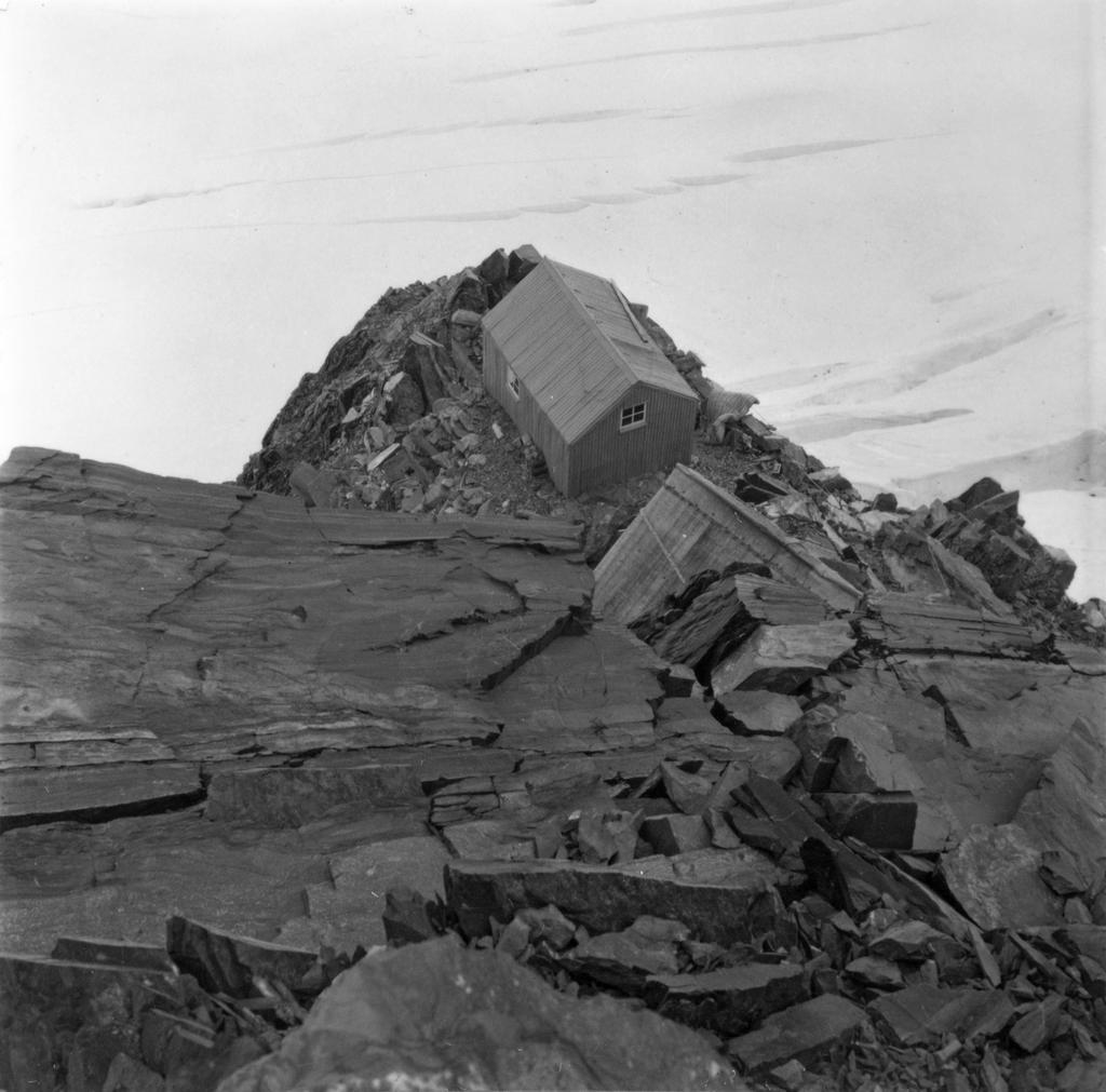 Pioneer Hut
