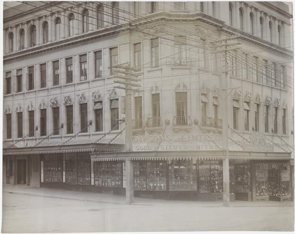 Haynes Buildings (Savoy Buildings), showing Dawsons Limited