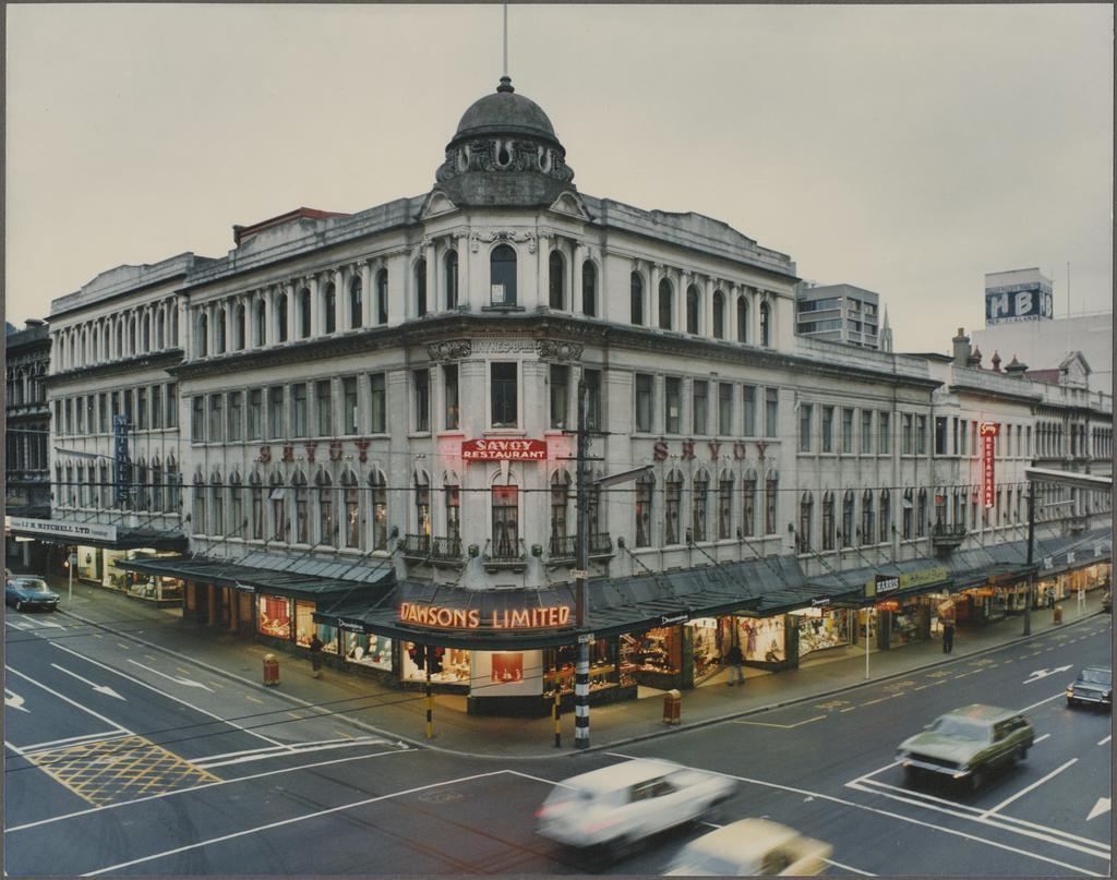 Haynes Buildings (Savoy Buildings), showing Dawsons Limited