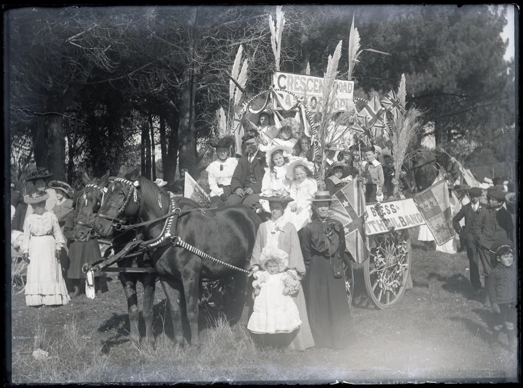 Crescent Road Band of Hope, Christchurch, Easter parade group with horses and trap