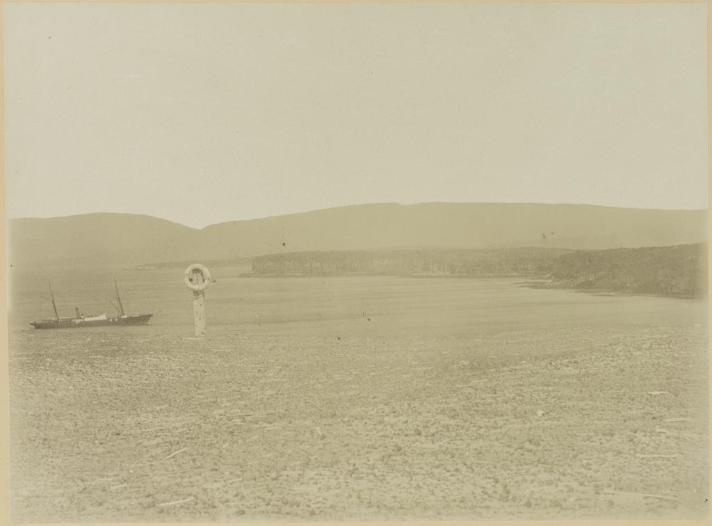 'Derry Castle' signal on Enderby Island