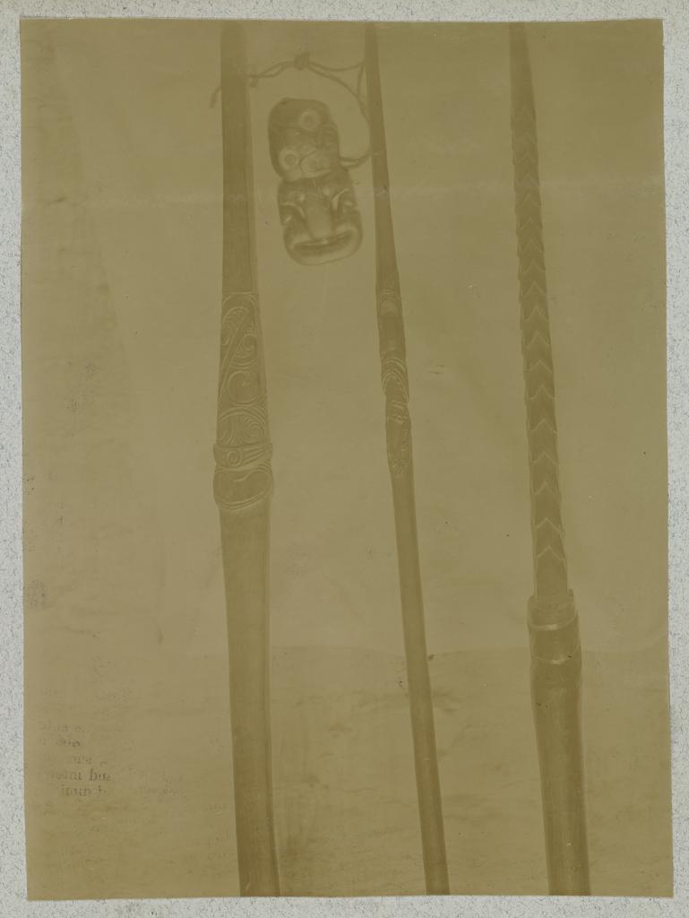 Māori tokotoko and a hei tiki