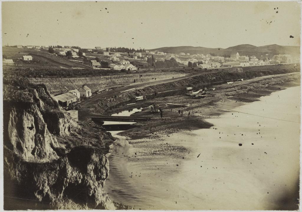 Oamaru near present railway station