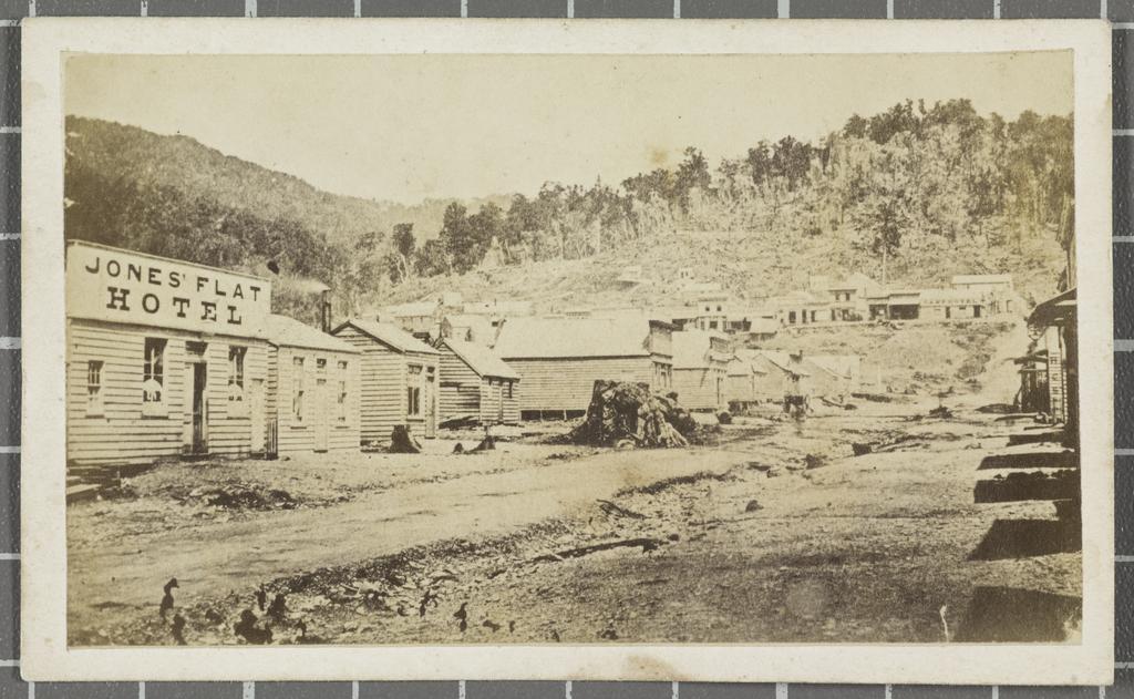 Jones Flat, Westland