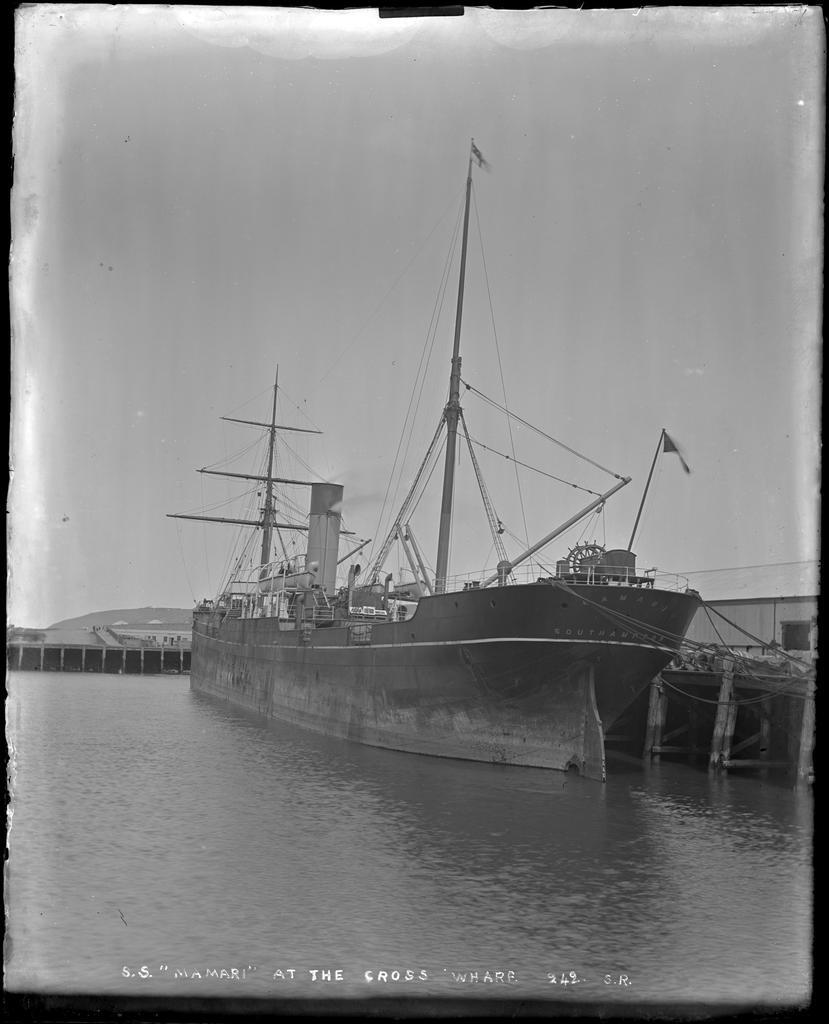 SS Mamari at the cross wharf