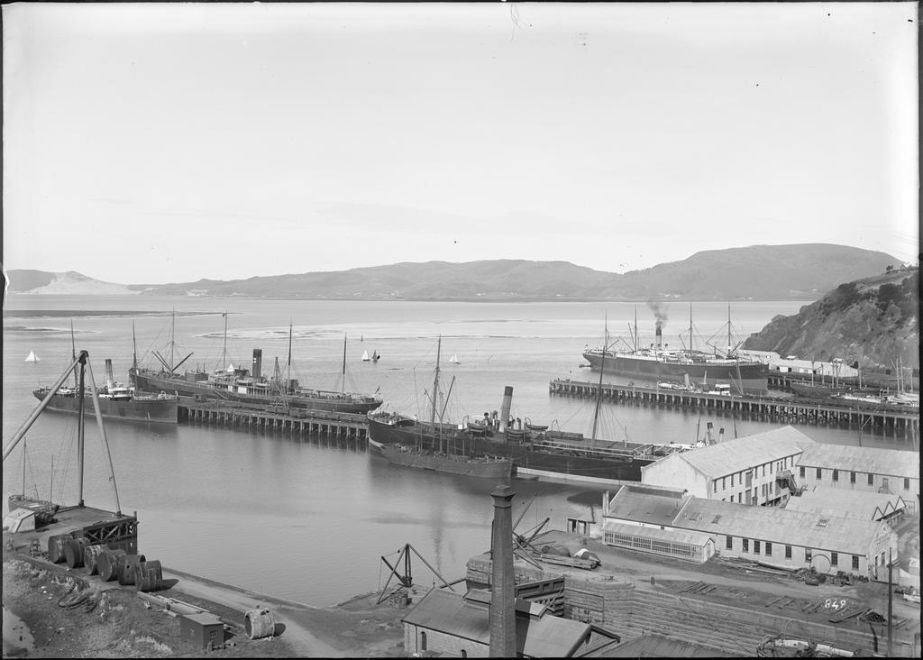 Port Chalmers wharves