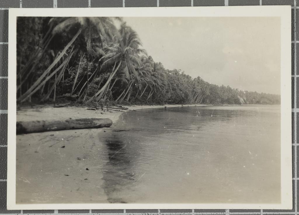 View of the island of Nissan