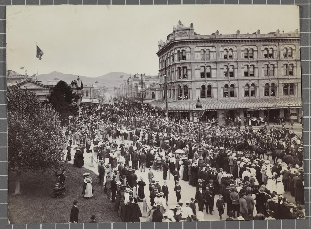 Lord Ranfurly's reception, Colombo Street, Christchurch
