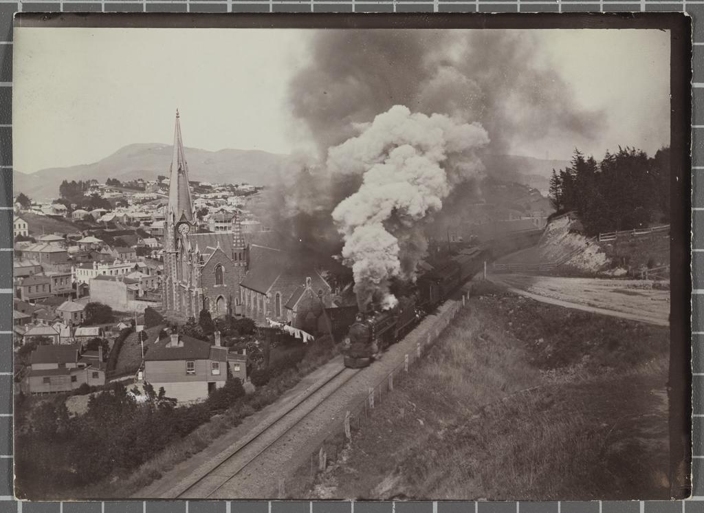 North Express passing Port Chalmers