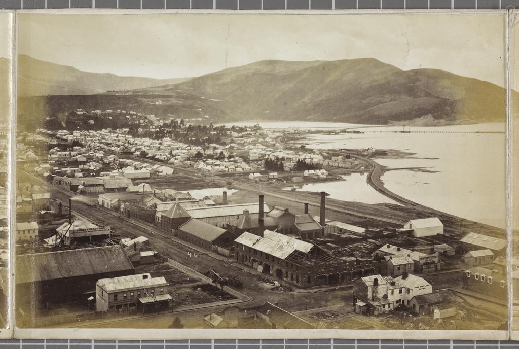 Panorama of Dunedin [part 7 of 10]