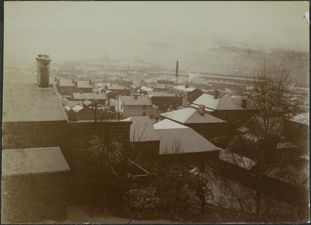 Dunedin under snow, from St Matthew's vicarage