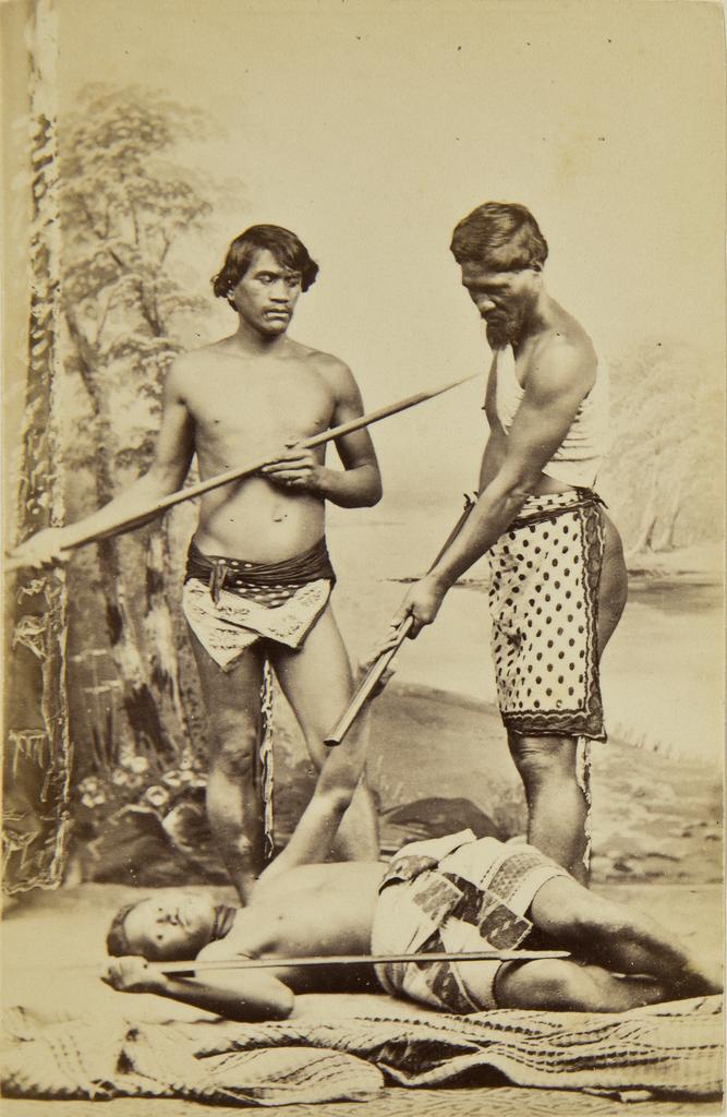 Heta Tauranga, Hamiora Te Ahuroa and Porakoa Ngāwini