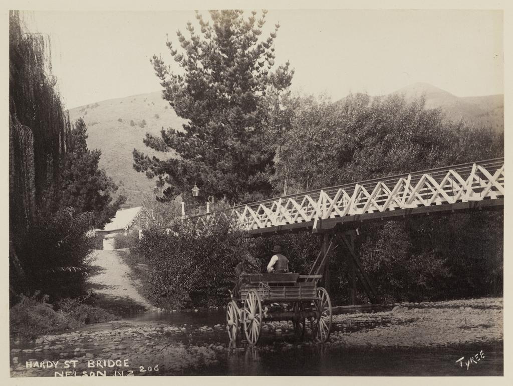 Hardy Street Bridge, Nelson