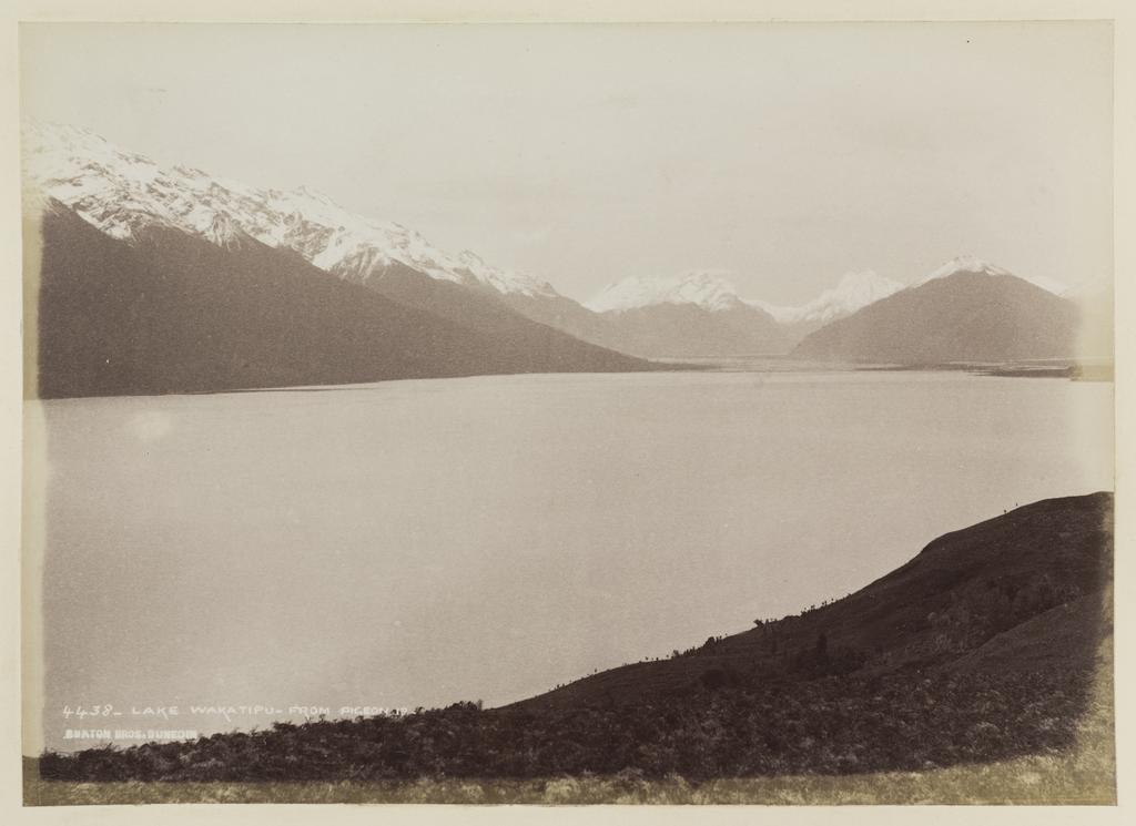 Lake Wakatipu from Pigeon Island