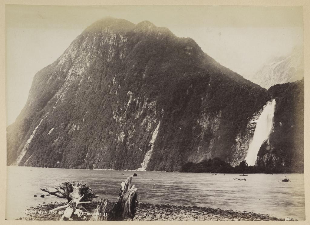 Darran Mountains and Lady Bowen Falls, Milford Sound