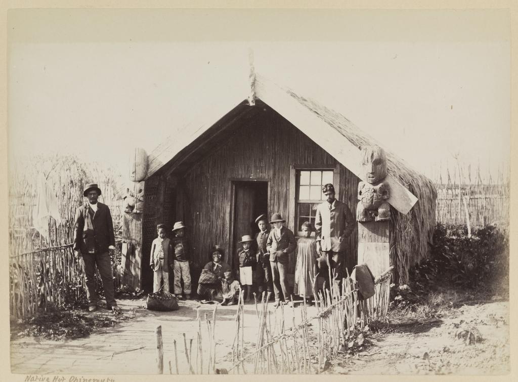 Native hut, Ohinemutu