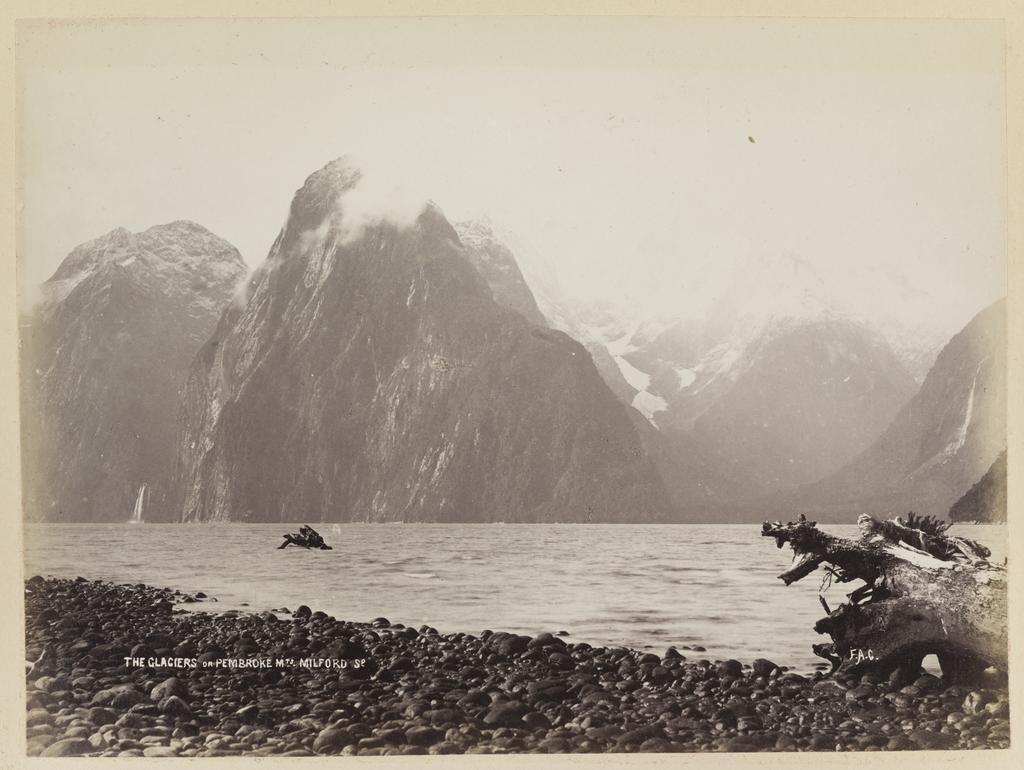The Glaciers or Pembroke Mountains, Milford Sound