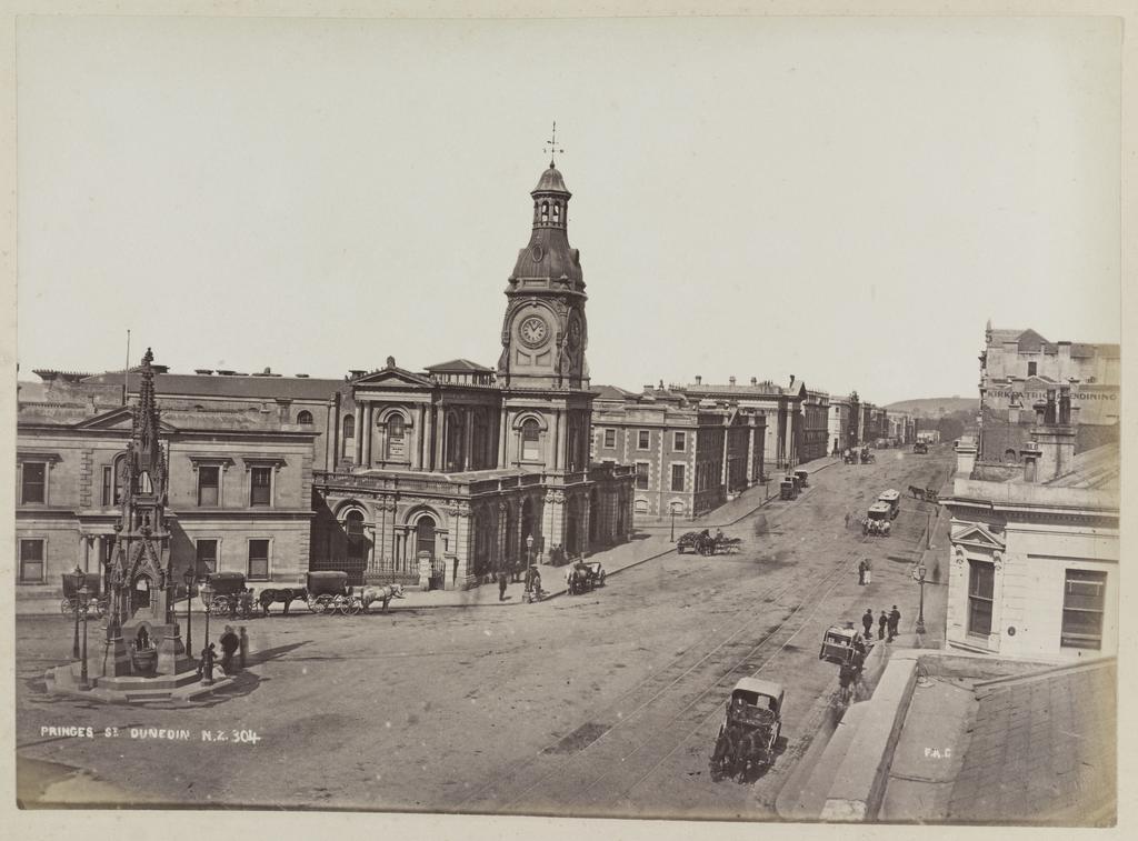 Princes Street, Dunedin N.Z.