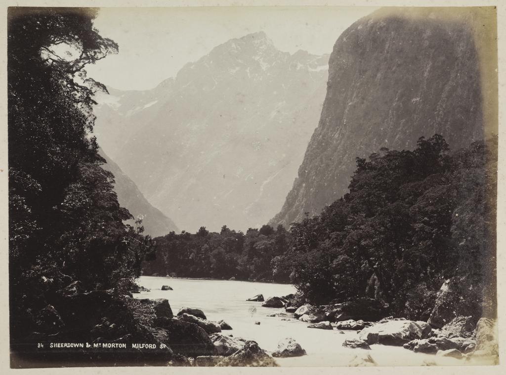 Sheerdown and Mount Morton, Milford