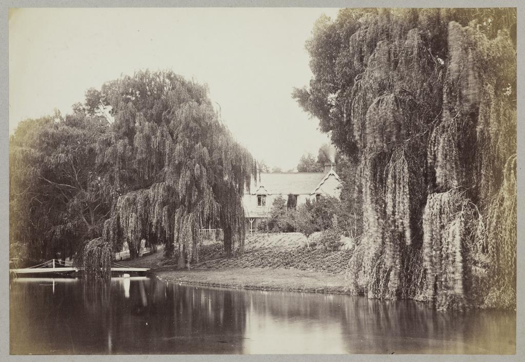 Unidentified house on the Avon