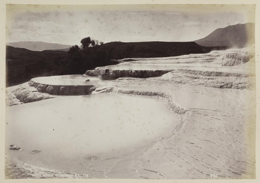 White Terrace, Rotomahana N.Z.