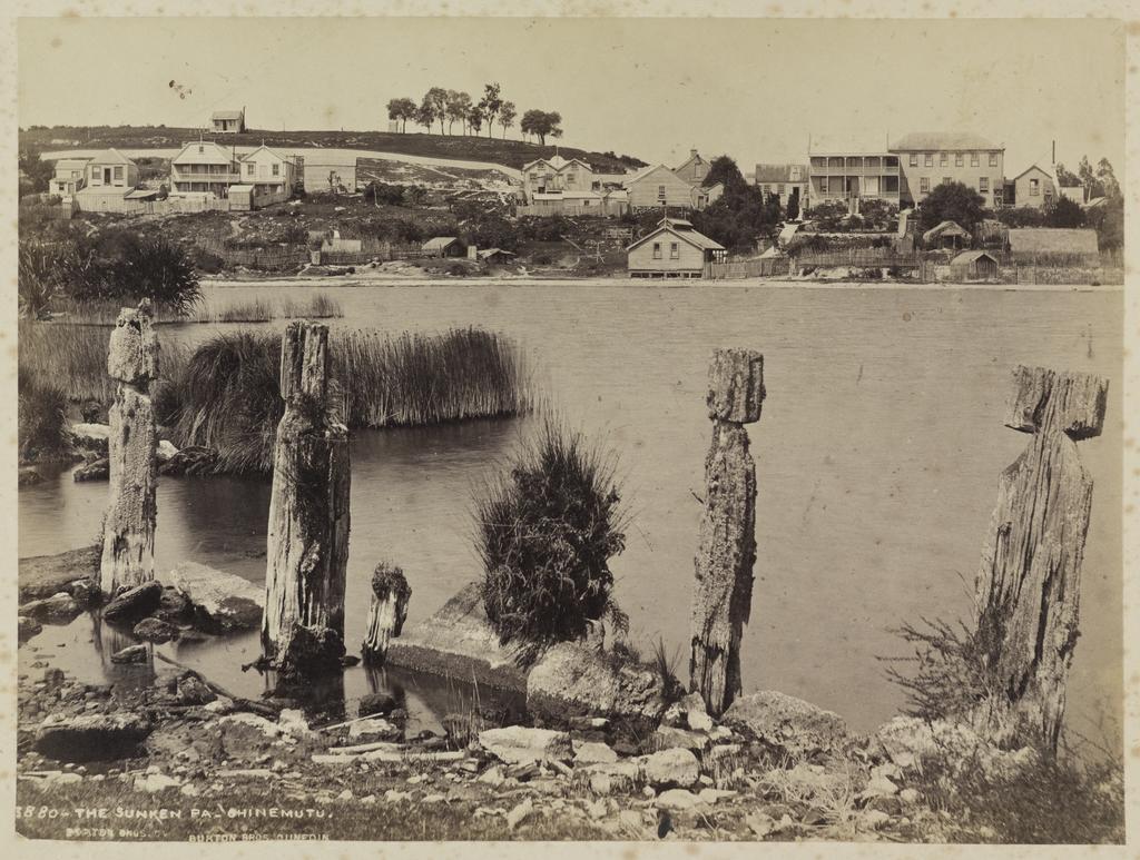 The Sunken Pa, Ohinemutu