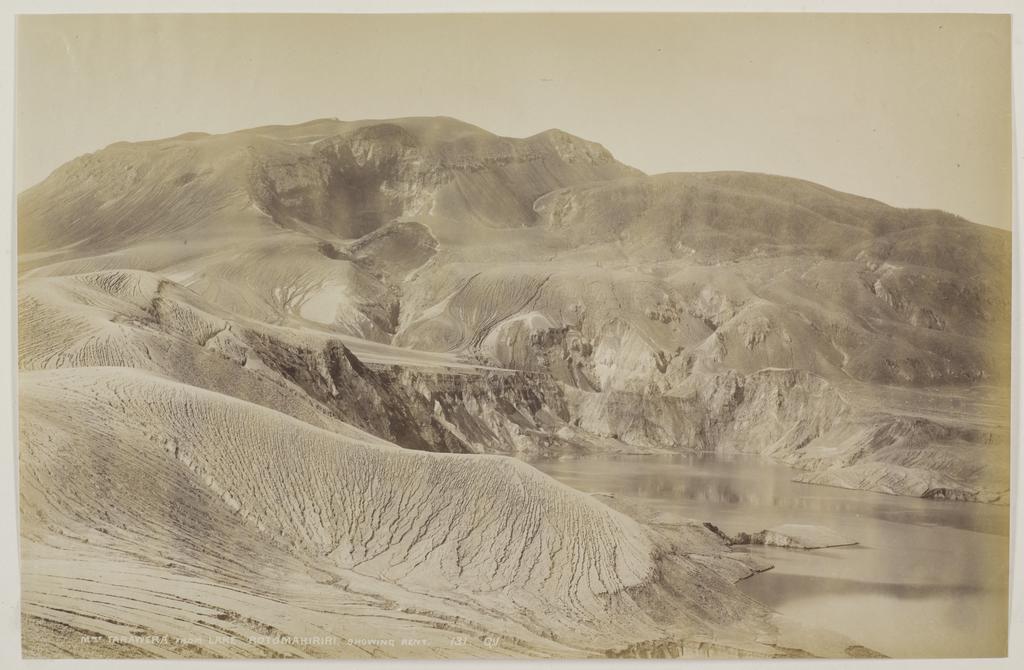 Mount Tarawera from Lake Rotomakiriri showing rent
