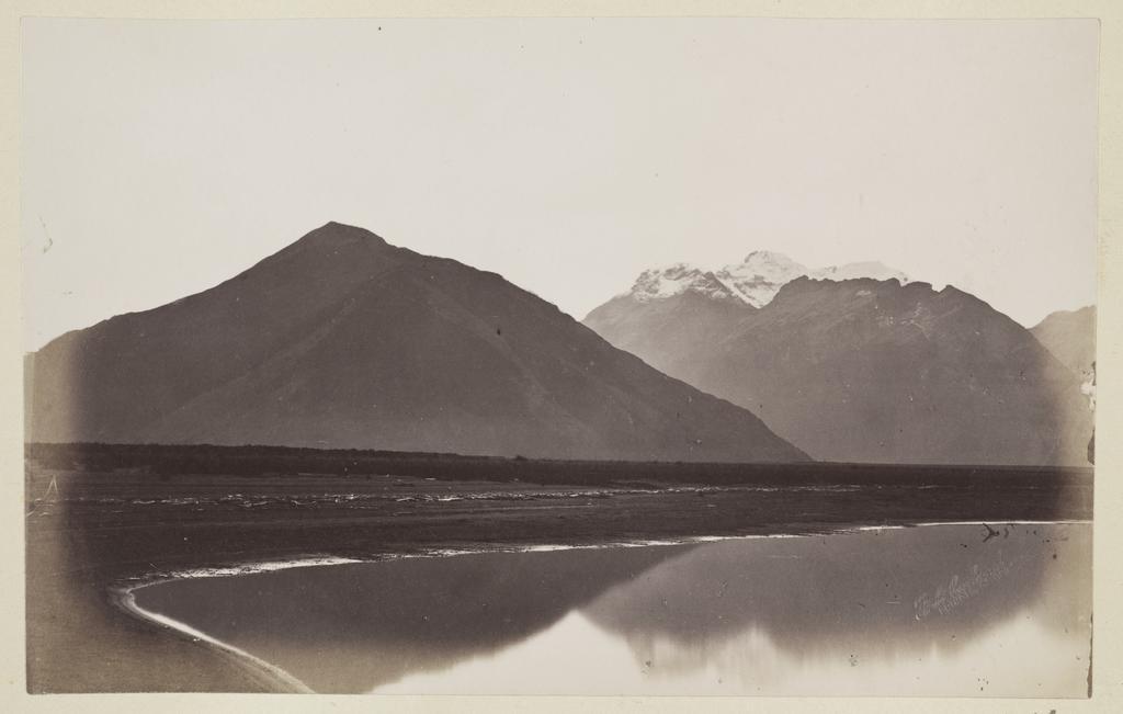 Mount Earnslaw, Lake Wakatipu