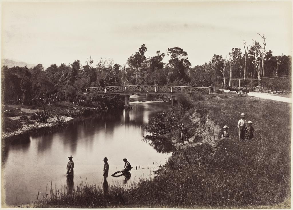 Mungatarara [Mungatarere] Bridge, near Carterton