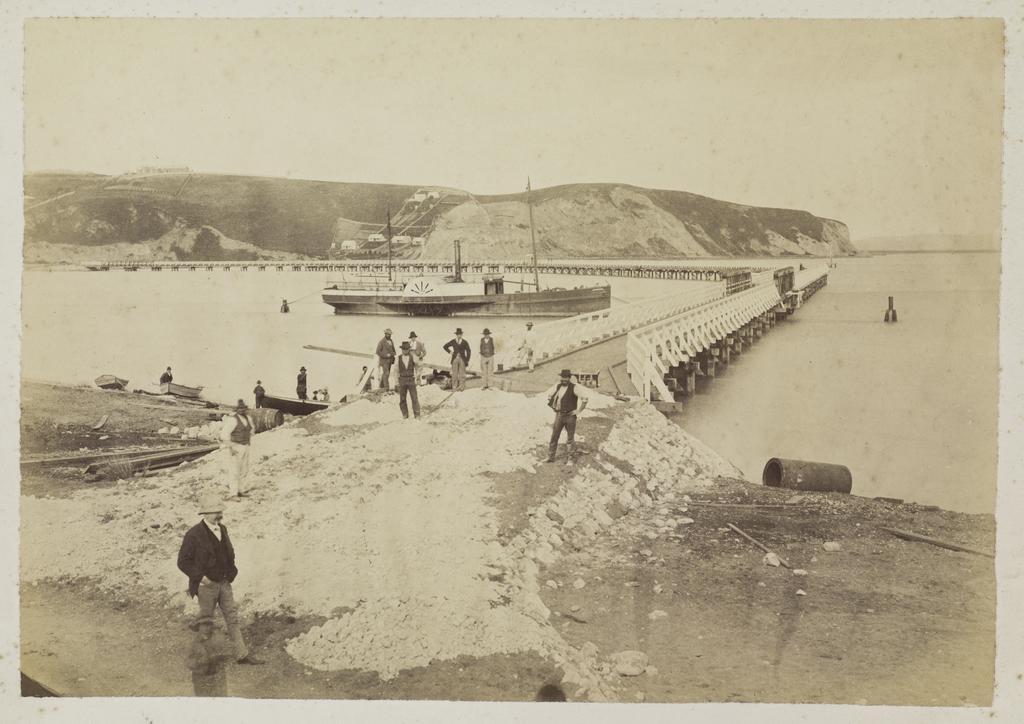 Jetty and paddle steamer
