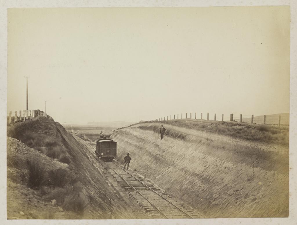 Invercargill &amp; Mataura Railway, 28 mile cutting