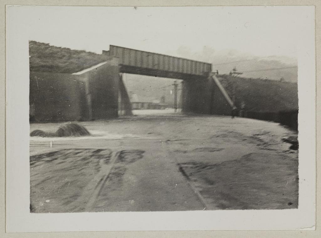 Railway Bridge, Glen Road