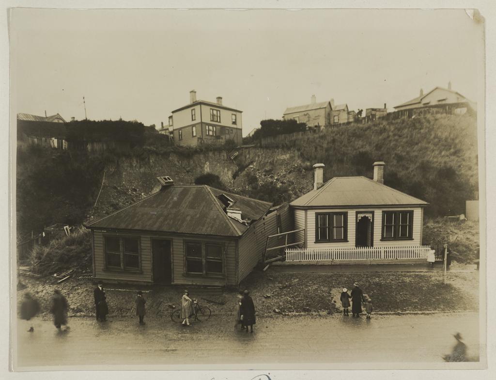 Wilkie Road, cottage pushed forward 20 feet