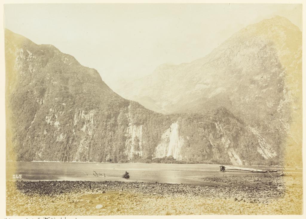 Bowen Falls, Milford Sound