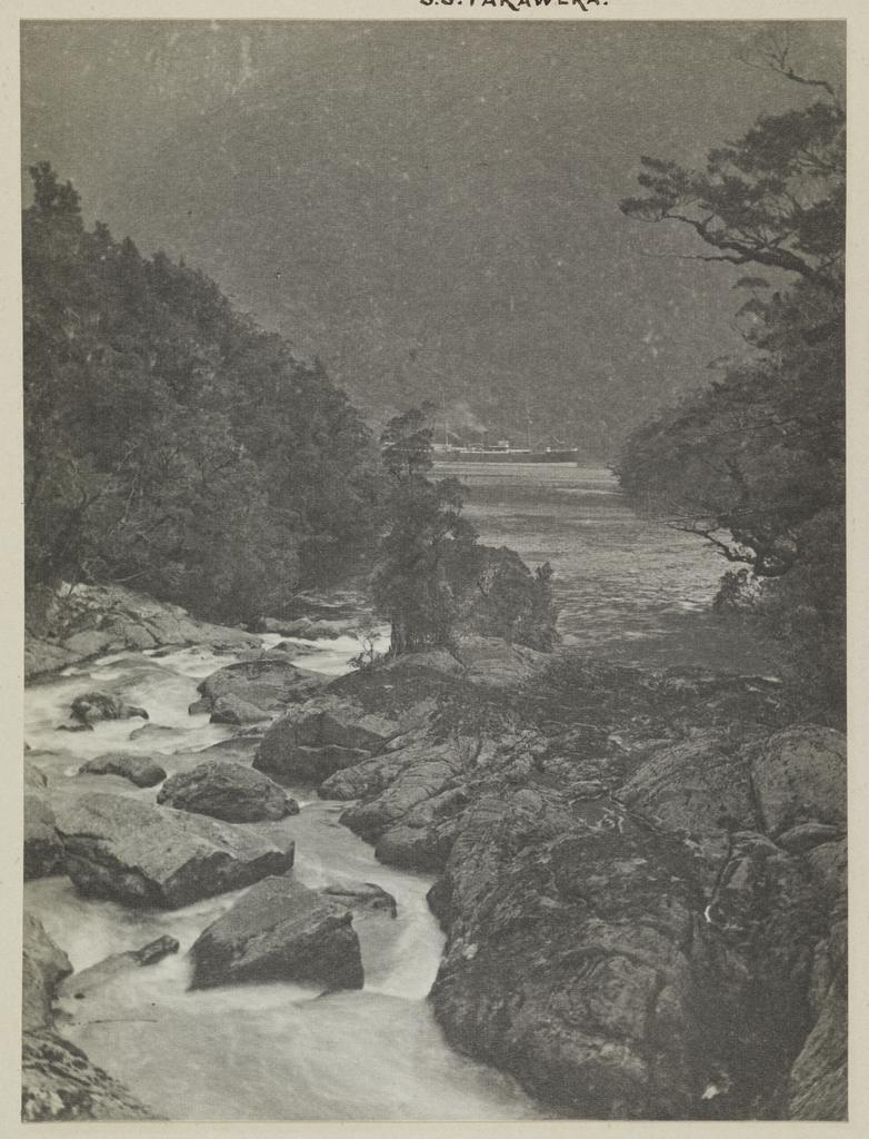 Gertrude Falls, George Sound