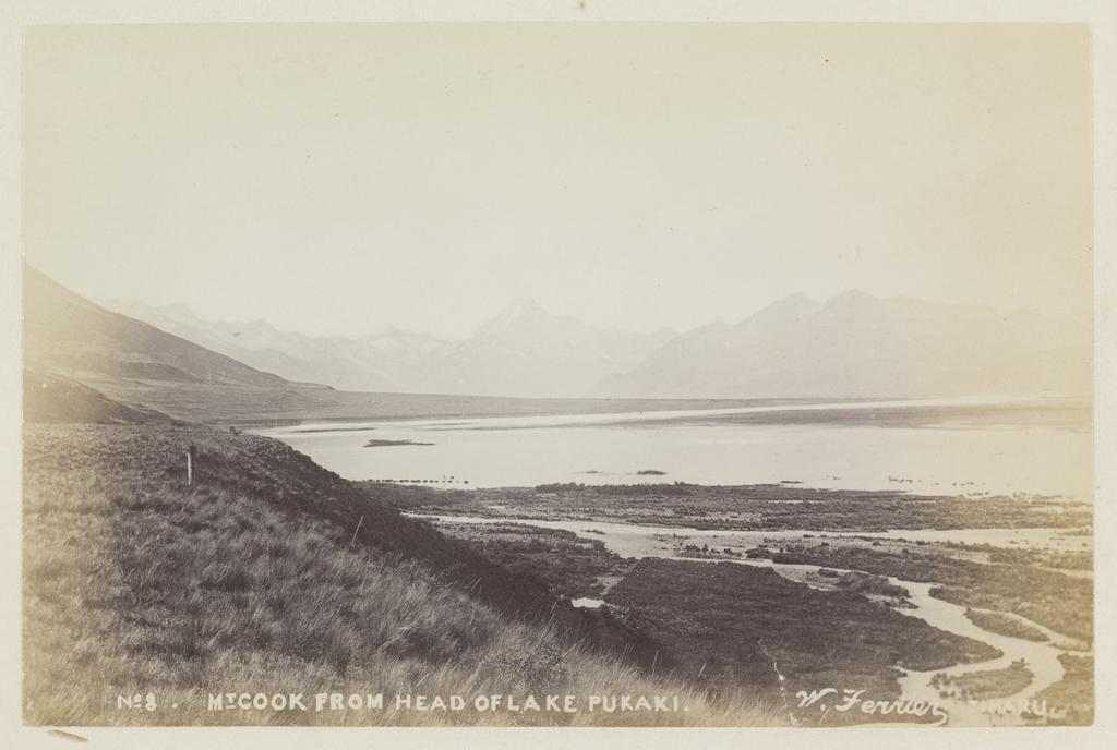 Mount Cook from the head of Lake Pukaki