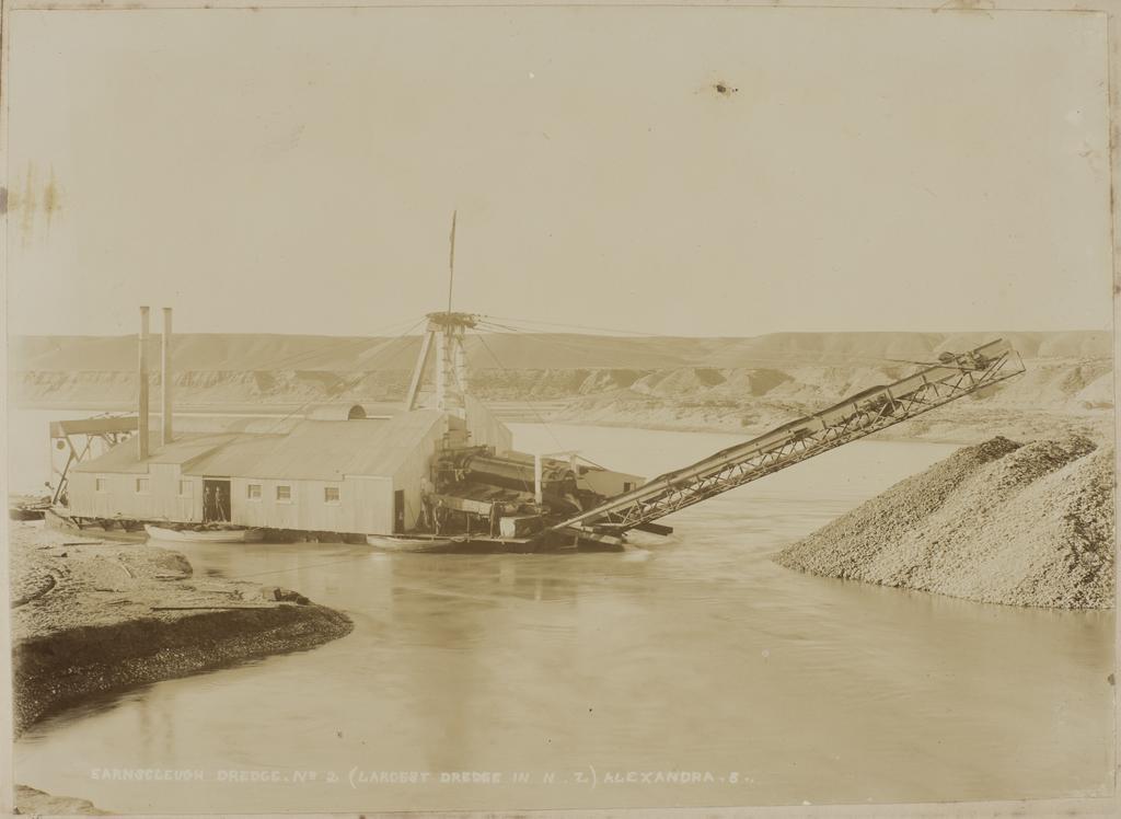 Earnscleugh Dredge, No.2 (Largest Dredge in N.Z.), Alexandra N.Z.