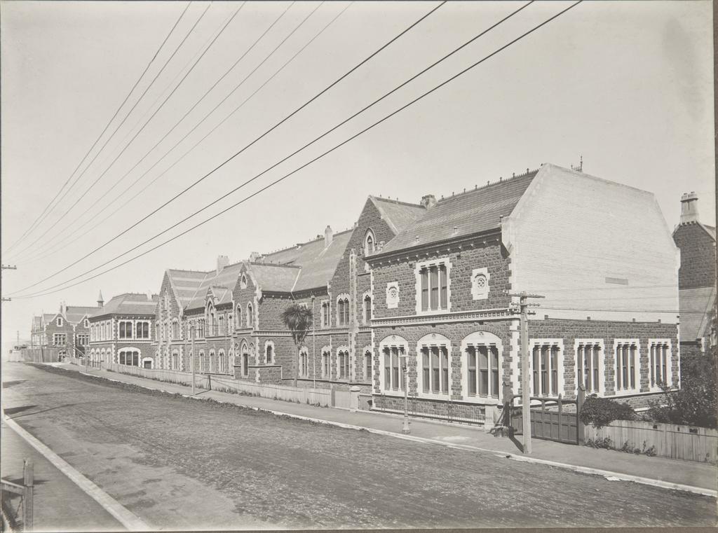Chemical, Anatomical and Physiological Buildings from Leith Street