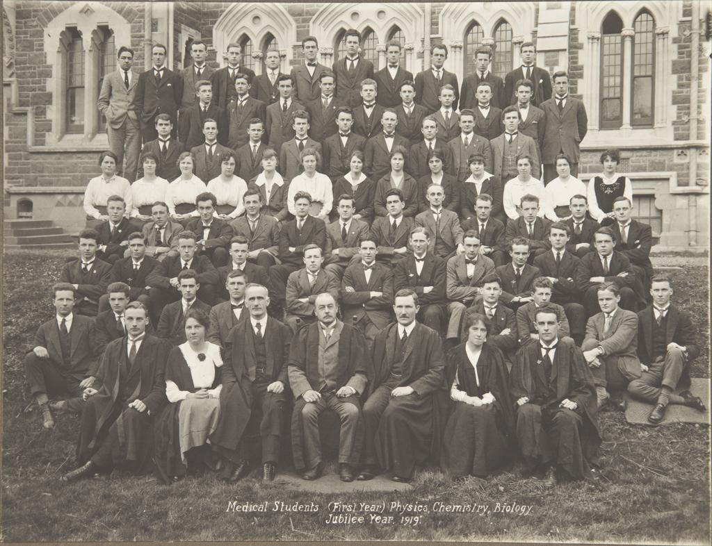 Medical Students (first year) Physics, Chemistry, Biology Jubilee Year, 1919