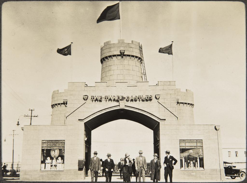 Three Castles Archway