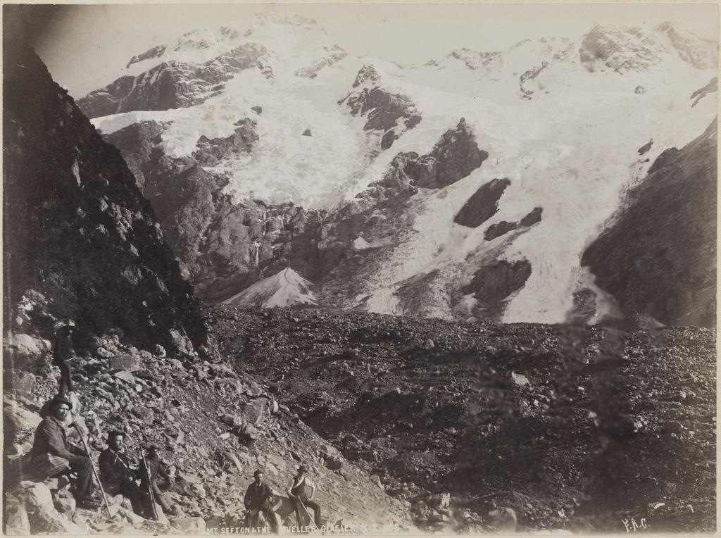 Mount Sefton and the Mueller Glacier
