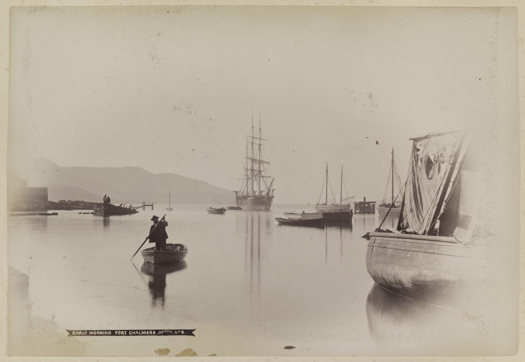 Early morning, Port Chalmers