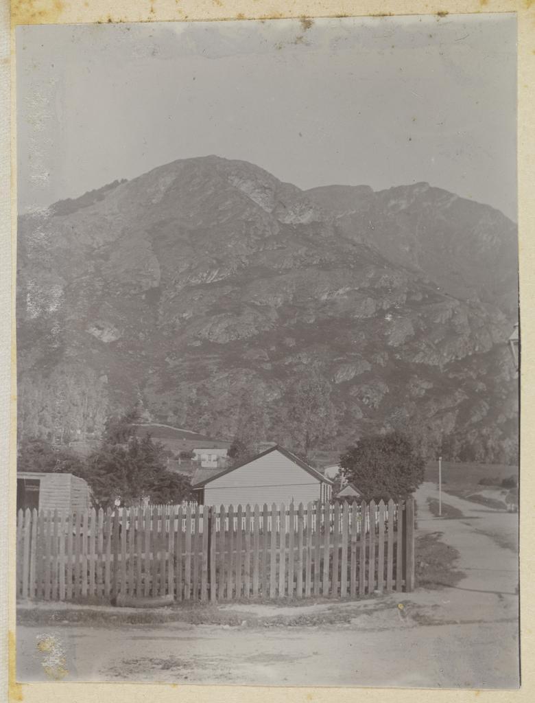 Bob's Peak from Ballarat Street