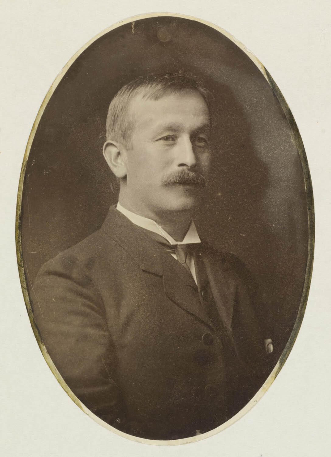 Dr Edward Eldridge Blomfield